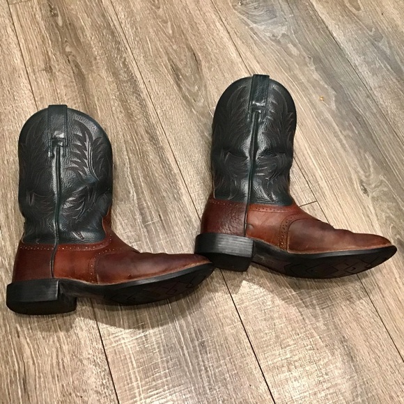 Mens Ariat Cowboy Boots size 7 - Picture 4 of 9